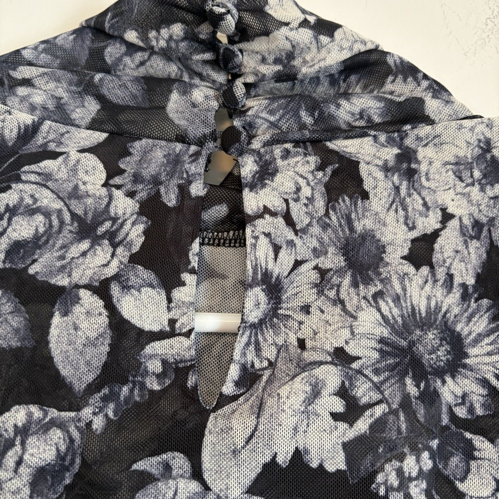 NWT Cinq a' Sept Photo Real Shirred Mesh Turtleneck in Slate Blouse Top Large - Picture 5 of 15